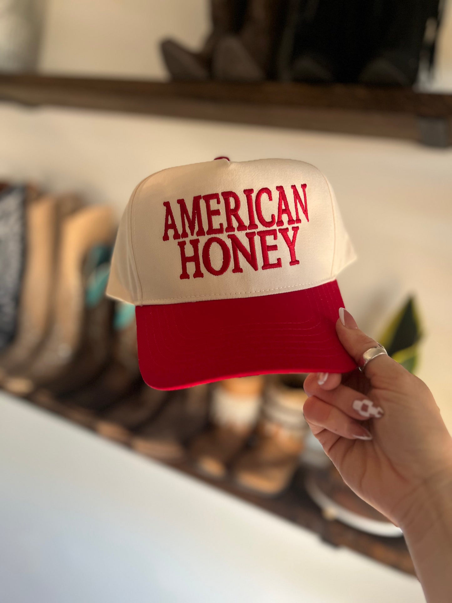 AMERICAN HONEY snap back hat