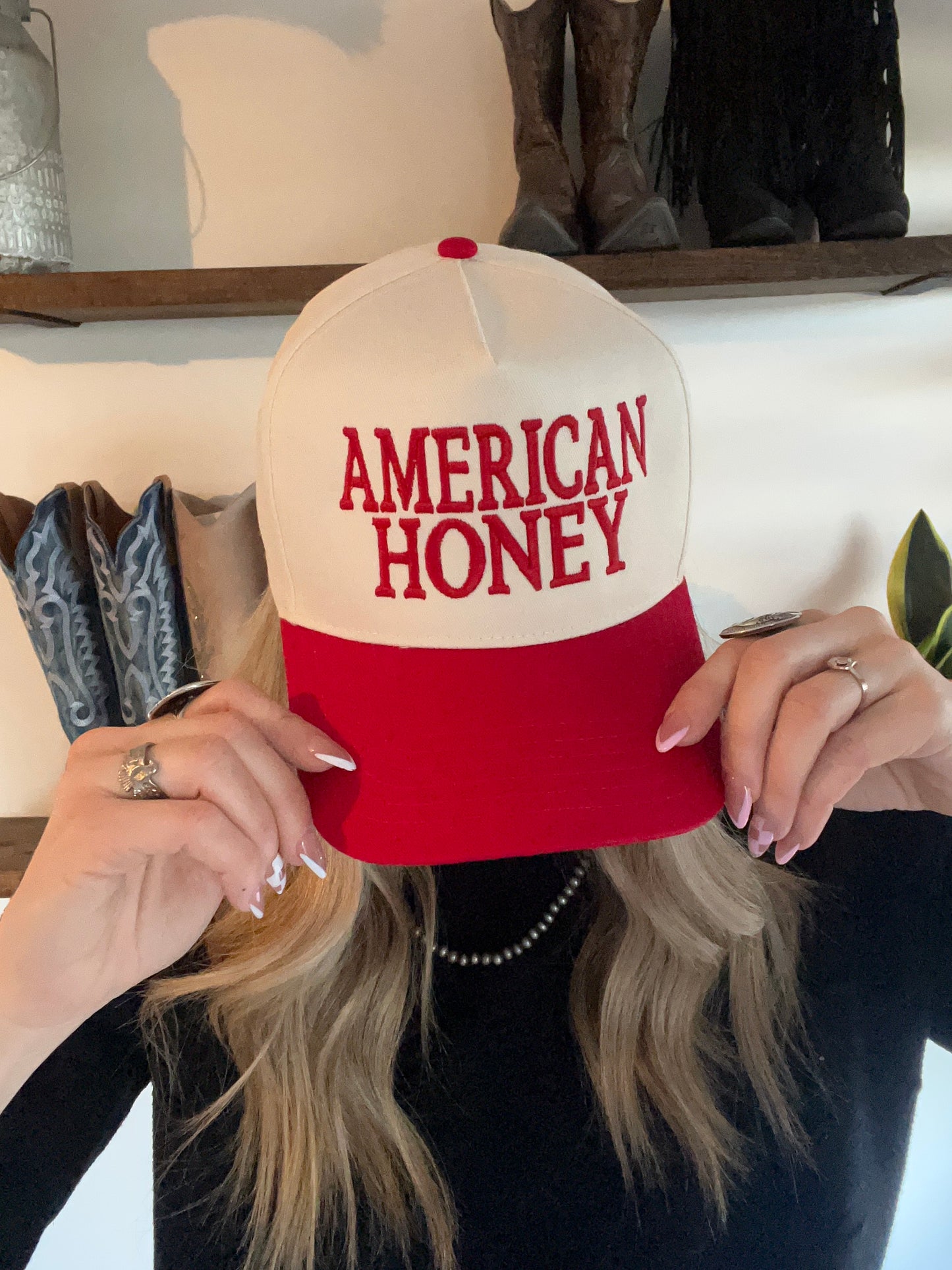 AMERICAN HONEY snap back hat